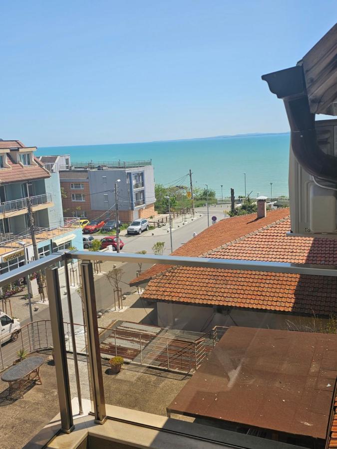 Апартамент Иванови Сарафово Burgas Stad Buitenkant foto