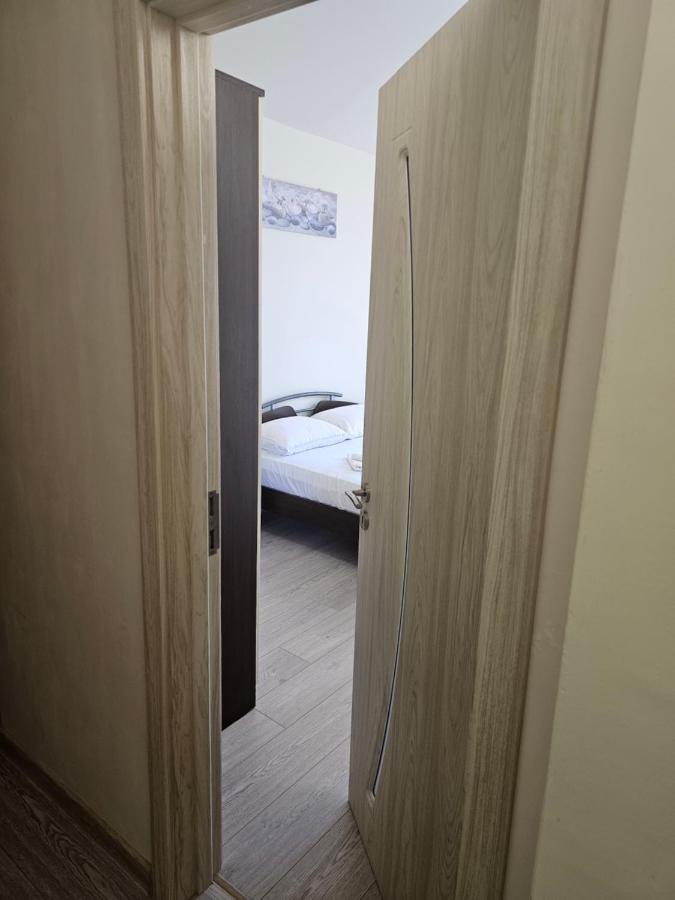 Апартамент Иванови Сарафово Burgas Stad Buitenkant foto
