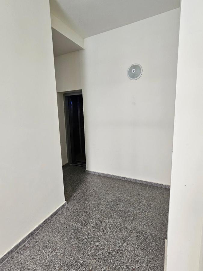Апартамент Иванови Сарафово Burgas Stad Buitenkant foto